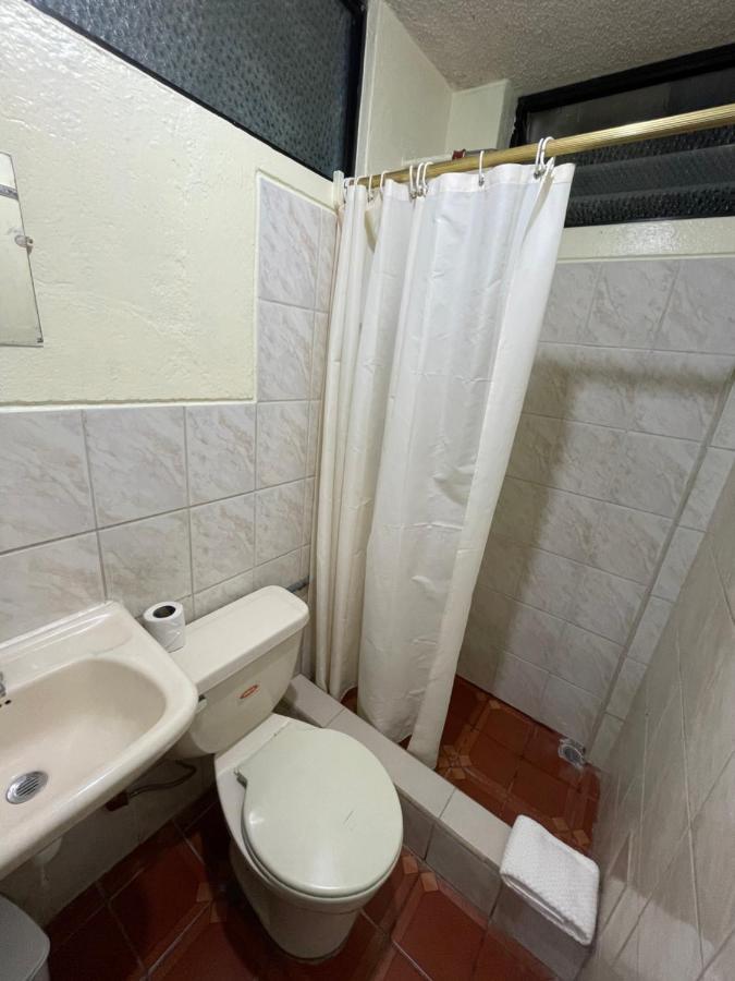 Comfort City Apartment 2 Bedroom 2 Bathroom Baños Exterior foto